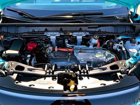 New 2026 Nissan Leaf Platinum+ image 11