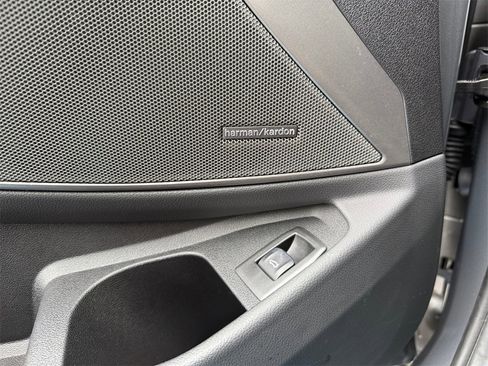 Certified 2025 BMW 330i xDrive 330i xDrive w/ Convenience Package image 30