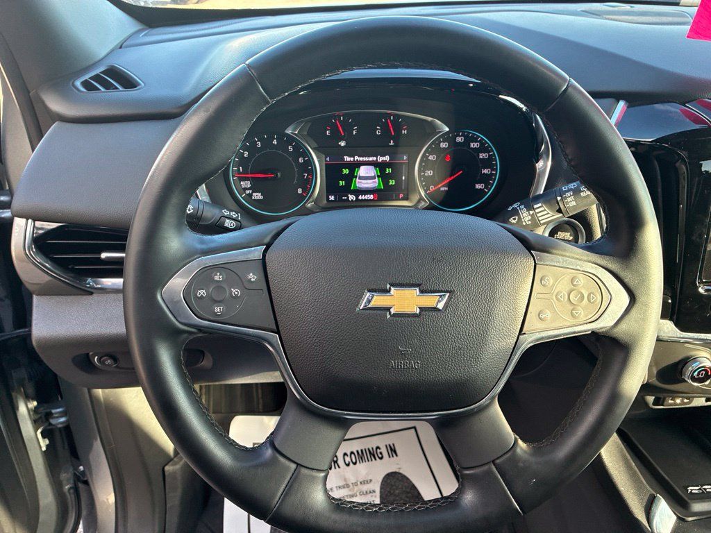 Used 2023 Chevrolet Traverse LT FWD image 42