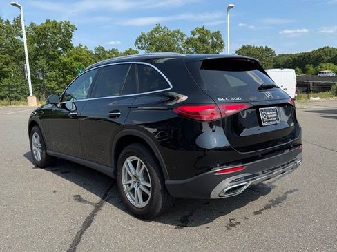 Used 2023 Mercedes-Benz GLC 300 4MATIC image 5