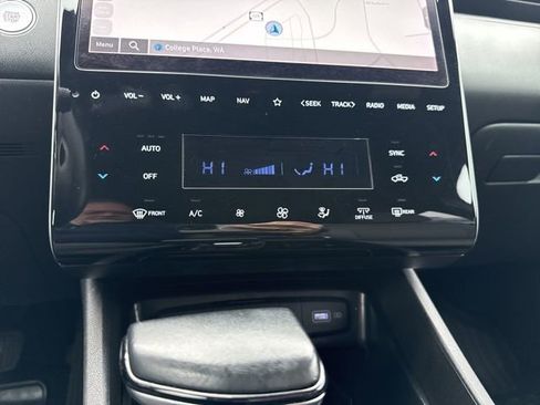 Used 2023 Hyundai Santa Cruz SEL Premium image 35