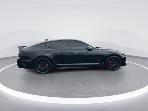 Used 2022 Kia Stinger GT2 w/ Scorpion Package RWD image 9