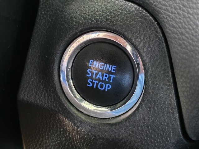 Used 2020 Toyota RAV4 Adventure AWD/4WD image 17