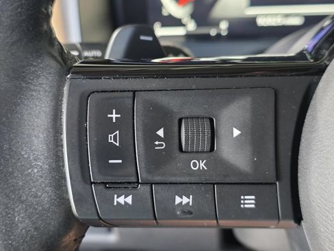 Used 2023 Nissan Rogue Platinum w/ Platinum Premium Package AWD/4WD image 36