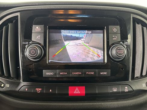 Used 2022 RAM ProMaster City Tradesman w/ Window Group 04 image 13