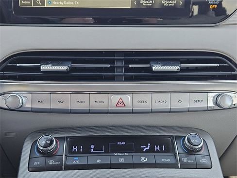 Used 2021 Hyundai Palisade Limited image 19