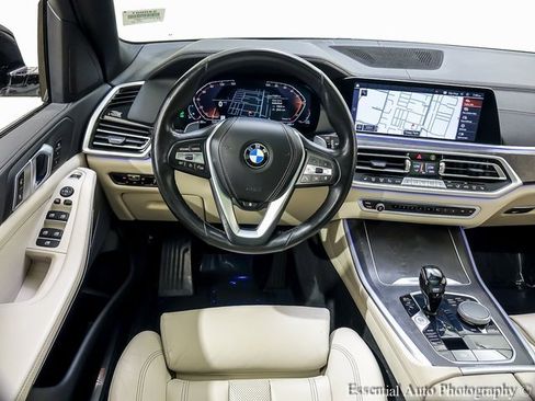 Used 2022 BMW X5 xDrive40i w/ Climate Comfort Package image 2