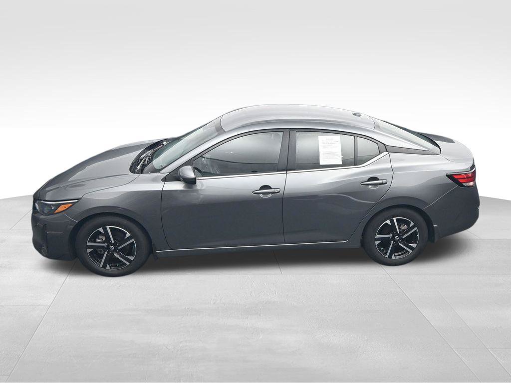 Used 2025 Nissan Sentra SV FWD image 39