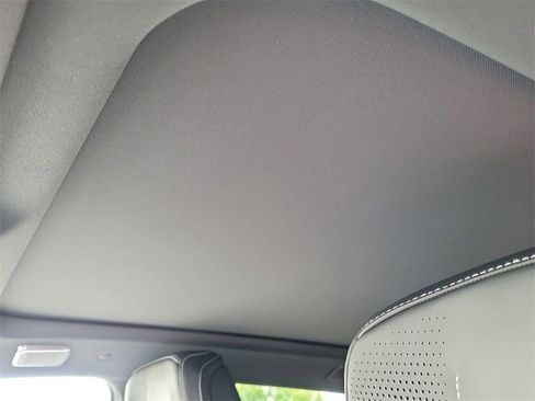 New 2026 Cadillac Lyriq V image 12