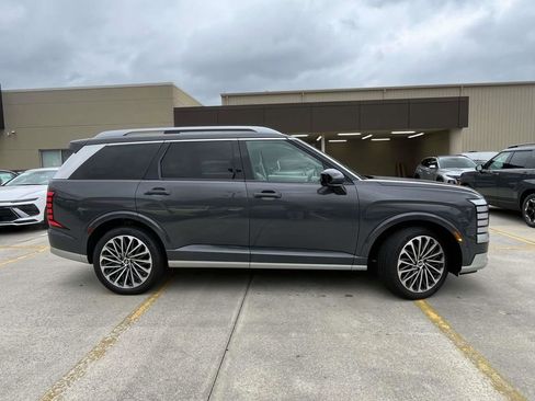 New 2026 Hyundai Palisade Calligraphy AWD/4WD image 3