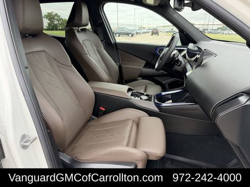 Used 2025 BMW X3 xDrive30i w/ Convenience Package AWD/4WD image 30