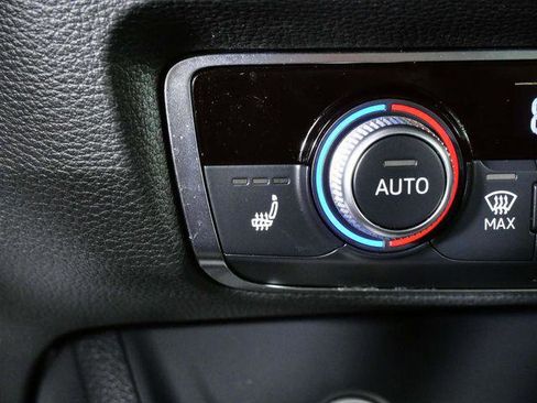 Used 2024 Audi Q3 2.0T Premium Plus image 24