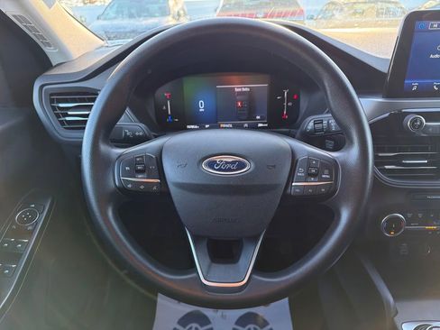 Used 2025 Ford Escape Active image 31