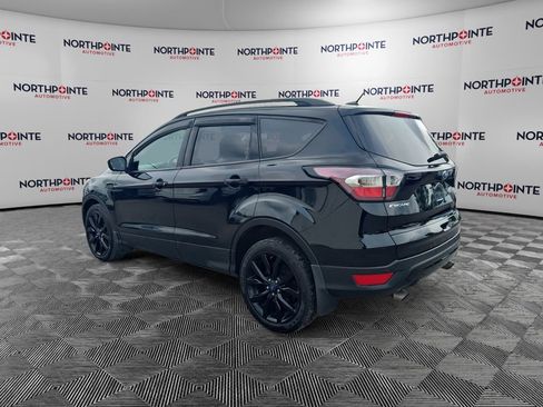 Used 2017 Ford Escape Titanium AWD/4WD image 4
