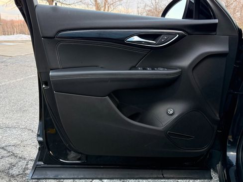 Used 2022 Buick Envision Preferred image 16