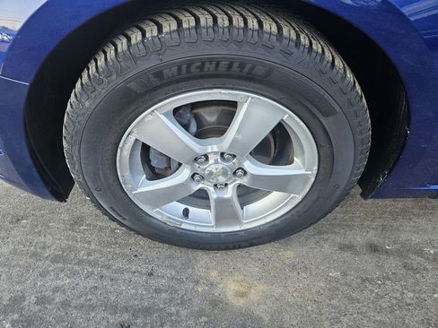 Used 2013 Chevrolet Cruze LT image 19