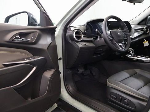 New 2026 Chevrolet Trax ACTIV image 8