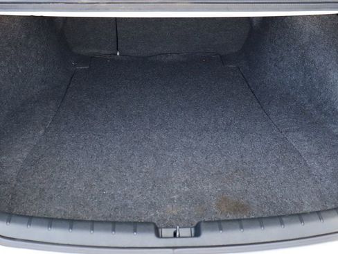 Used 2017 Honda Accord EX-L image 23