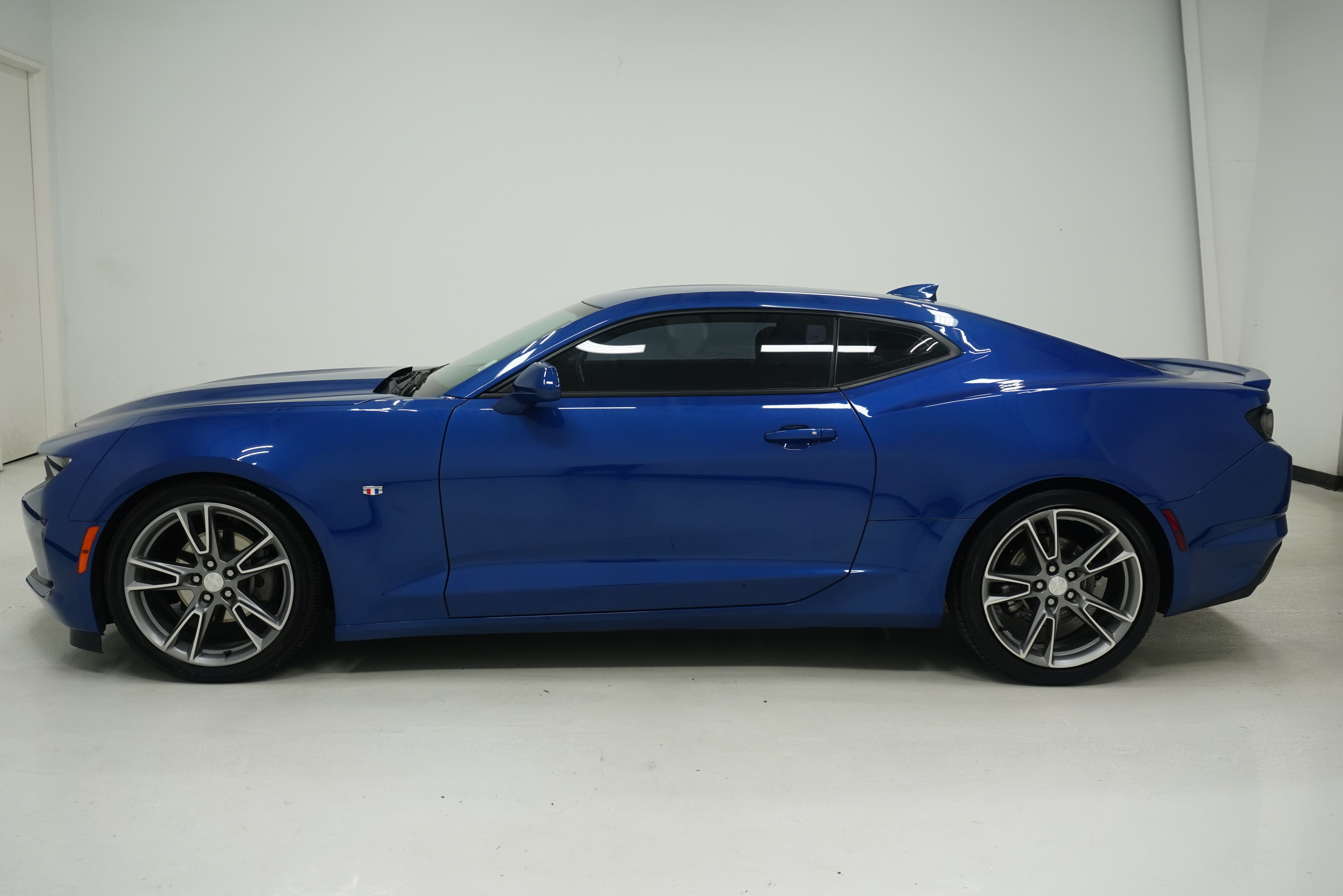 Used 2023 Chevrolet Camaro LT w/ RS Package RWD image 7