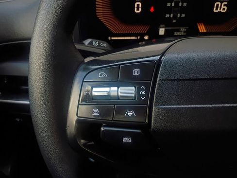 Used 2025 Kia K4 LXS image 11