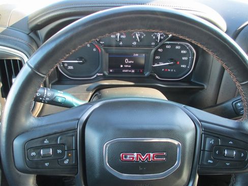 Used 2022 GMC Sierra 1500 AT4 image 25