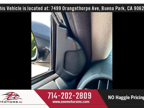 Used 2004 Lexus IS 300 SportCross image 37