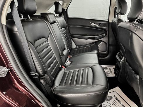 Used 2019 Ford Edge SEL w/ Equipment Group 201A AWD/4WD image 11