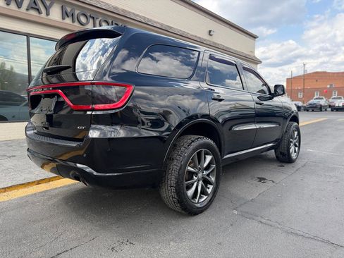 Used 2018 Dodge Durango GT image 3
