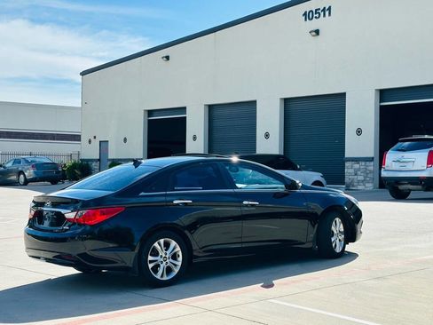 Used 2011 Hyundai Sonata Limited image 10