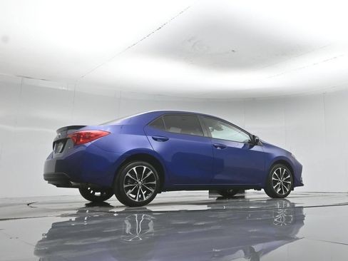 Used 2017 Toyota Corolla SE w/ Carpet Mat Package (TMS) FWD image 47