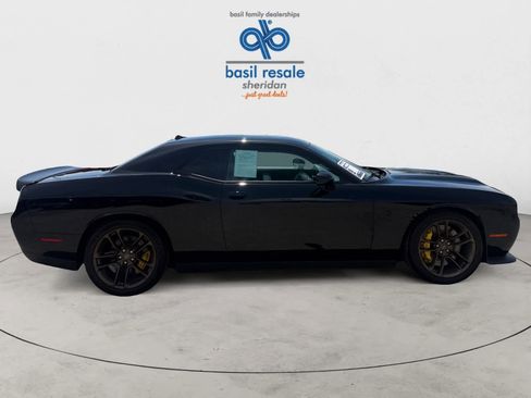 Used 2023 Dodge Challenger SRT Hellcat RWD image 11
