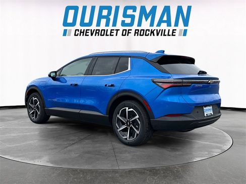 New 2026 Chevrolet Equinox EV LT image 4