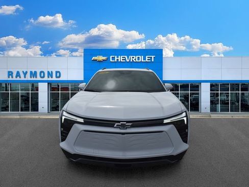 New 2026 Chevrolet Blazer EV LT AWD/4WD image 9