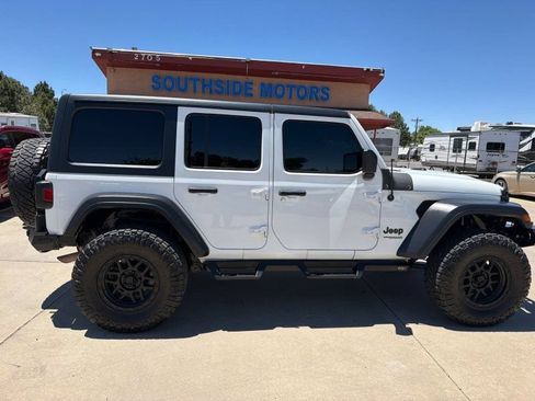 Used 2020 Jeep Wrangler Unlimited Sport AWD/4WD image 2
