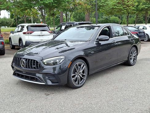 Used 2022 Mercedes-Benz E 53 AMG 4MATIC Sedan image 3