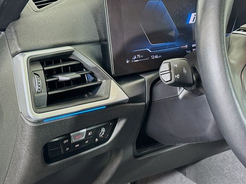 Used 2023 BMW 330e 330e w/ Premium Package image 17