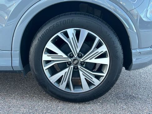 Used 2023 Audi Q4 e-tron Premium Plus w/ Premium Plus image 58