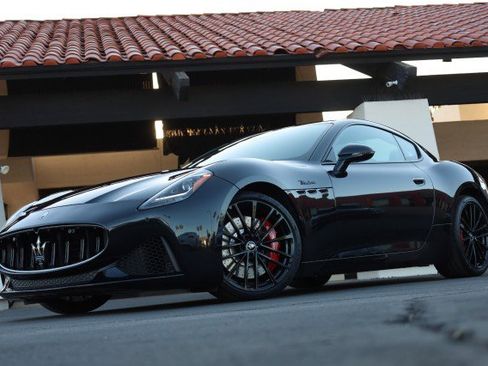 Used 2024 Maserati GranTurismo Modena image 64