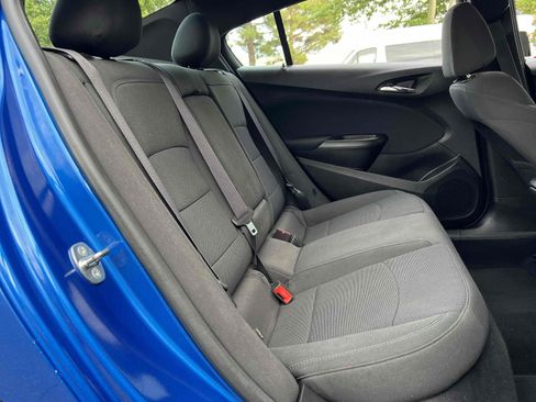 Used 2017 Chevrolet Cruze LT w/ Convenience Package FWD image 34