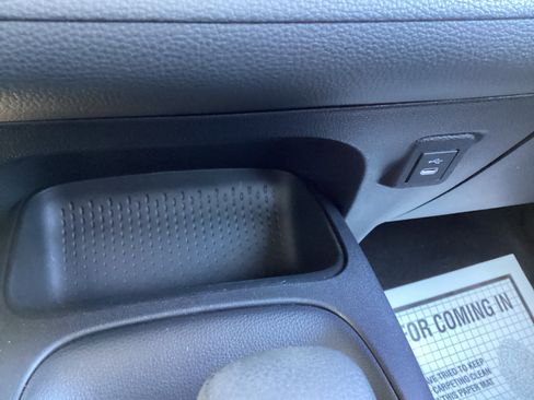 Certified 2025 Toyota Corolla LE image 32