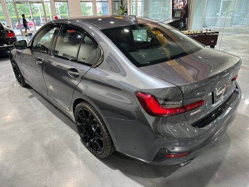 Used 2021 BMW 330i xDrive Sedan AWD/4WD image 26