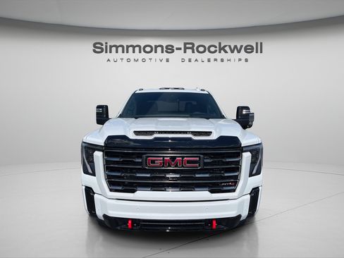 New 2026 GMC Sierra 2500 AT4 w/ AT4 Premium Plus Package AWD/4WD image 9