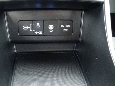 Used 2025 Hyundai Sonata SEL FWD image 29