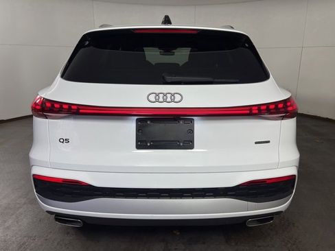 Used 2025 Audi Q5 Premium Plus w/ Premium Plus image 6