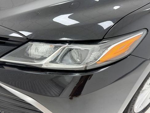 Used 2023 Toyota Camry LE FWD image 6