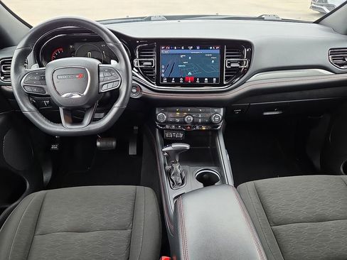 Used 2025 Dodge Durango GT AWD/4WD image 14