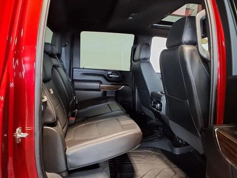 Used 2023 Chevrolet Silverado 2500 High Country w/ Technology Package AWD/4WD image 8