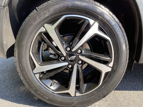 Used 2022 Chevrolet TrailBlazer RS w/ Convenience Package FWD image 40