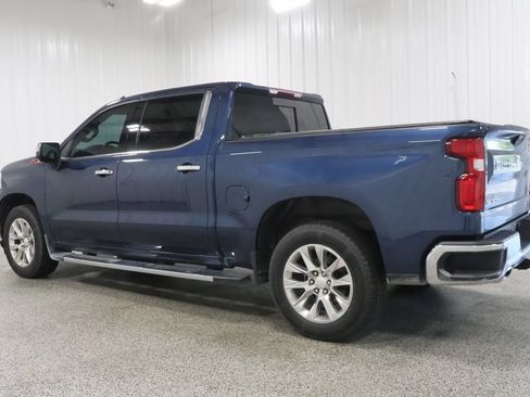 Used 2021 Chevrolet Silverado 1500 LTZ AWD/4WD image 4