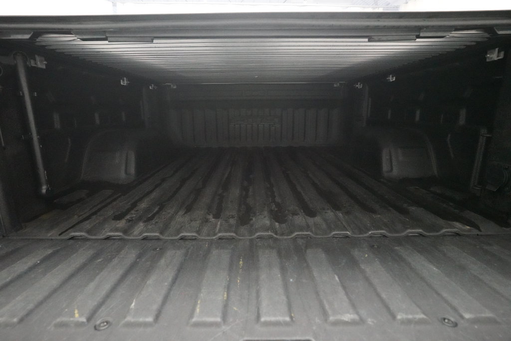 Used 2019 GMC Sierra 1500 AT4 w/ AT4 Premium Package AWD/4WD image 10